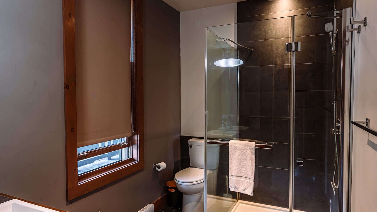Photo of Bathroom in Lac Superieur Village