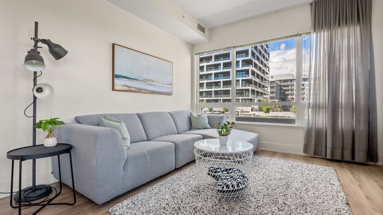 Photo of Livingroom in Bridgeland