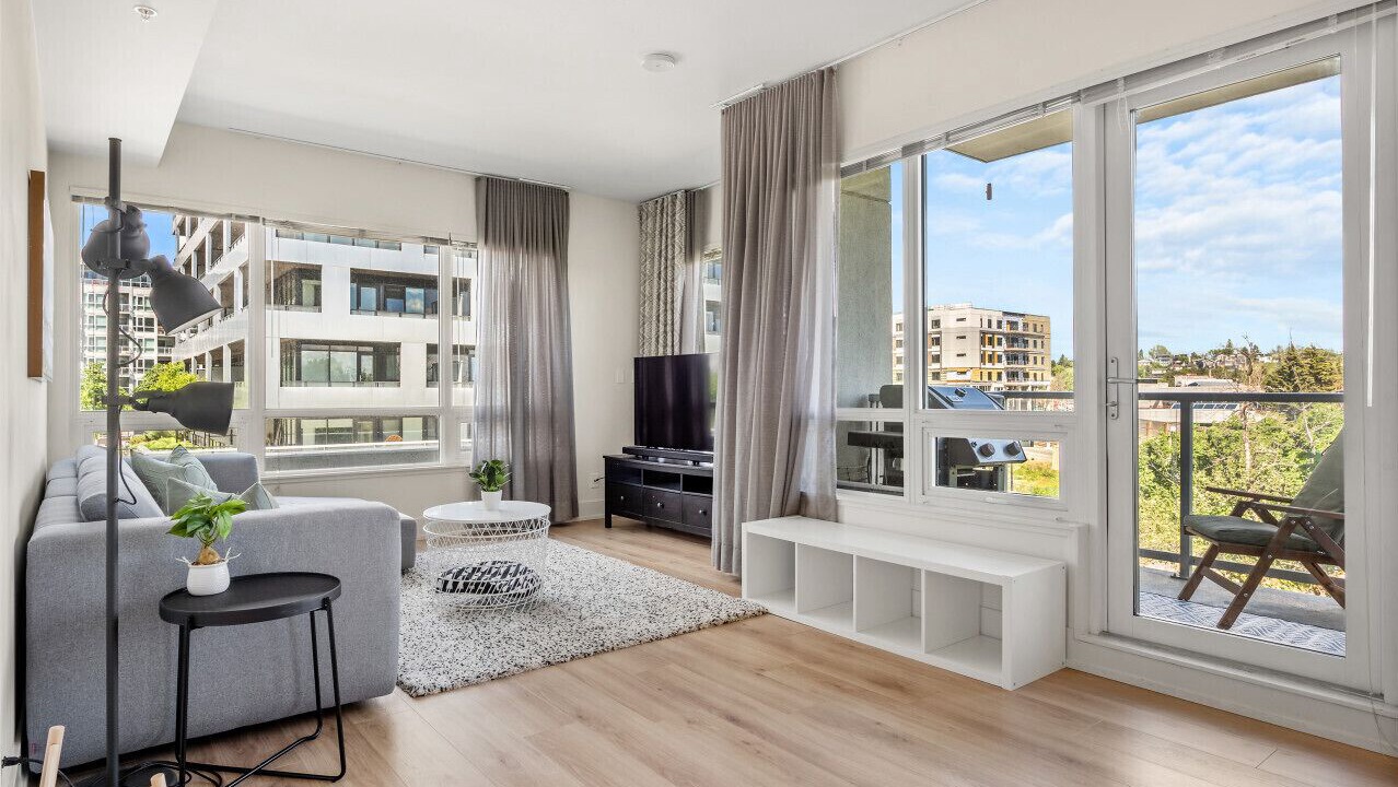 Photo of Livingroom in Bridgeland