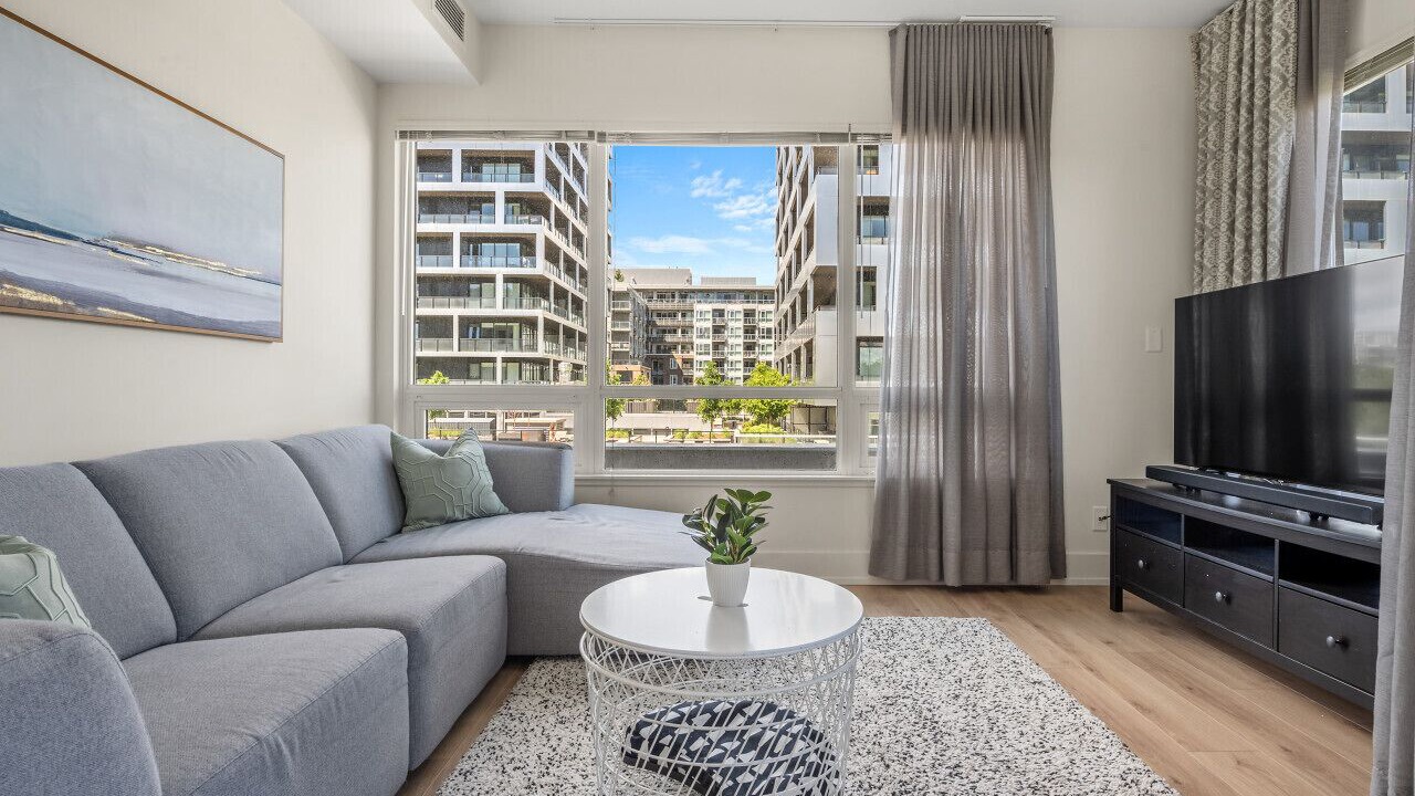 Photo of Livingroom in Bridgeland