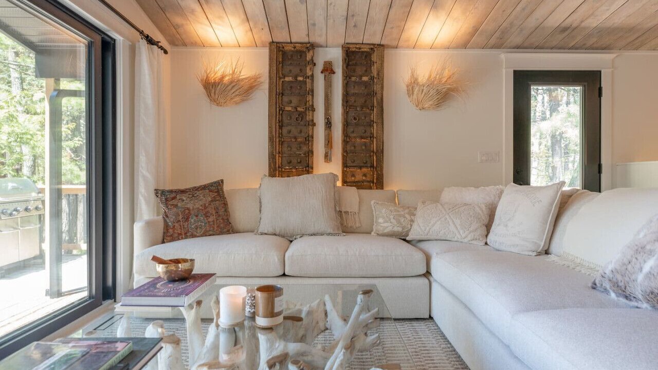 Photo of Livingroom in Tiny