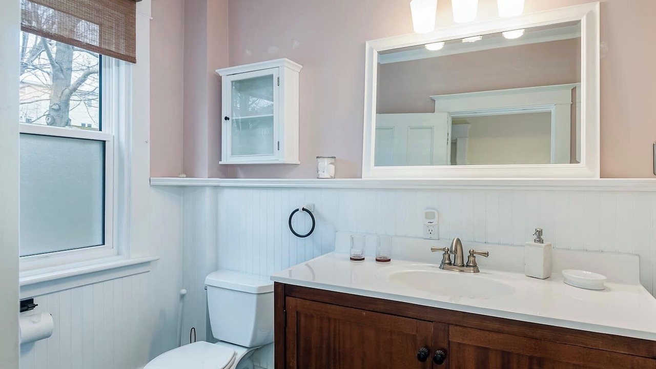 Photo of Bathroom in Waterford Valley