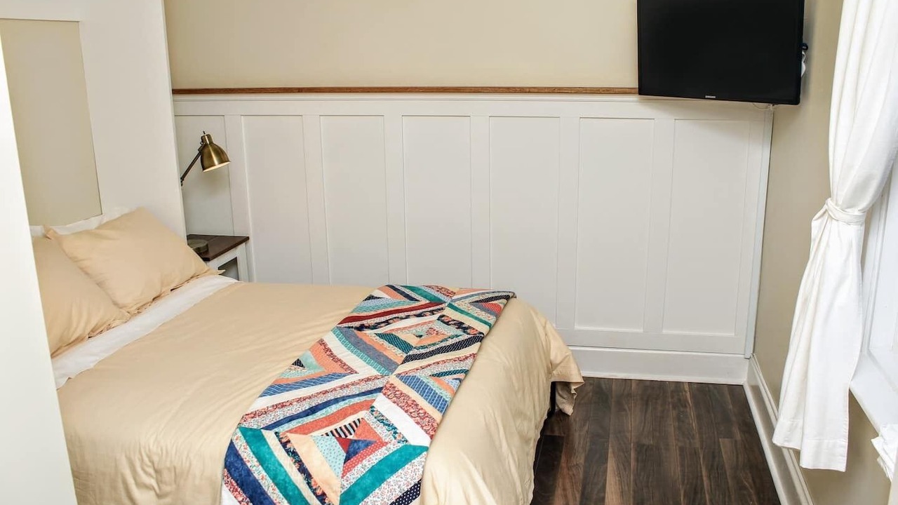 Photo of Bedroom in Waterford Valley