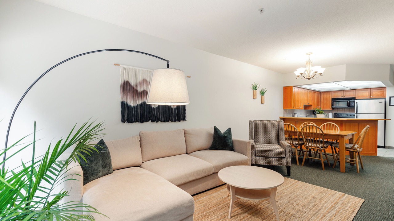 Photo of Livingroom in Upper Village