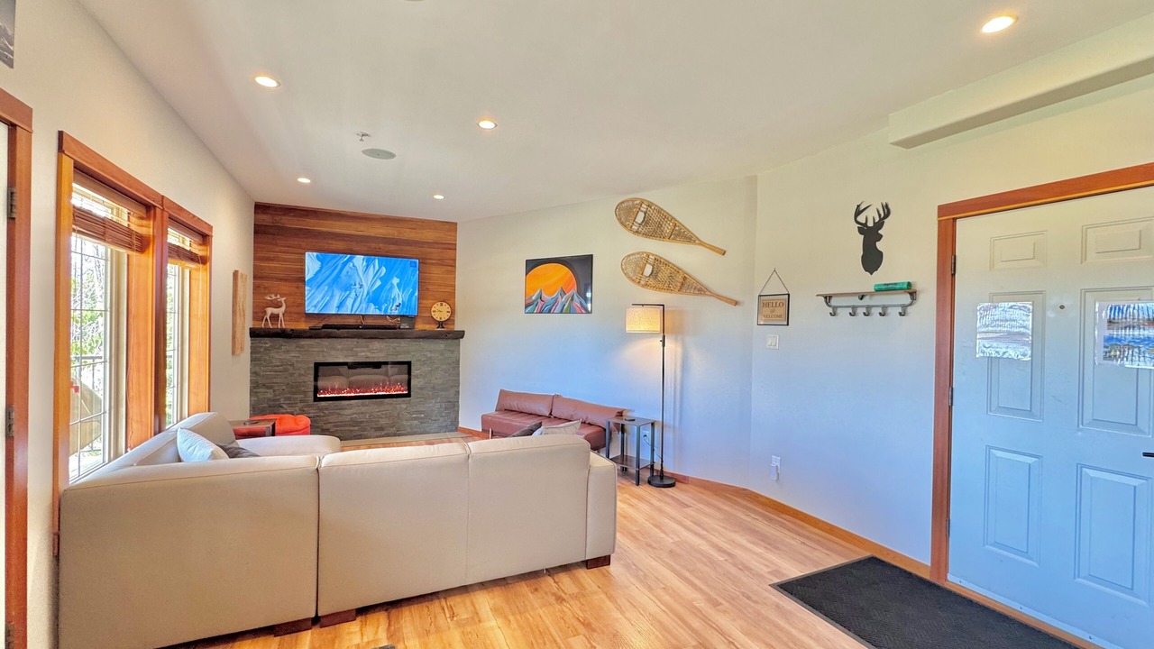 Photo of Livingroom in Big White Ski Resort
