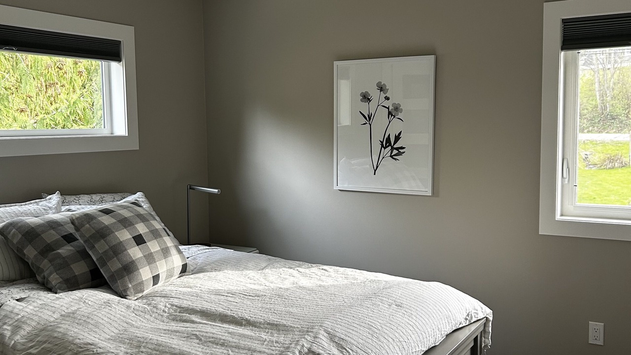 Photo of Bedroom in Chemainus
