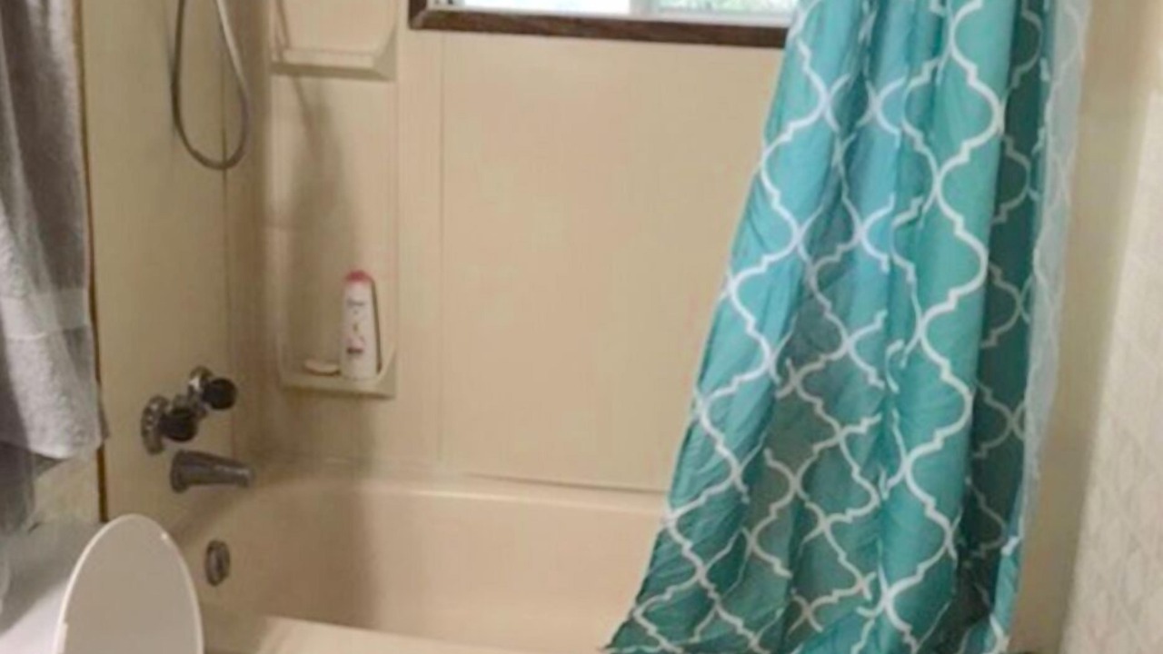 Photo of Bathroom in Arnes