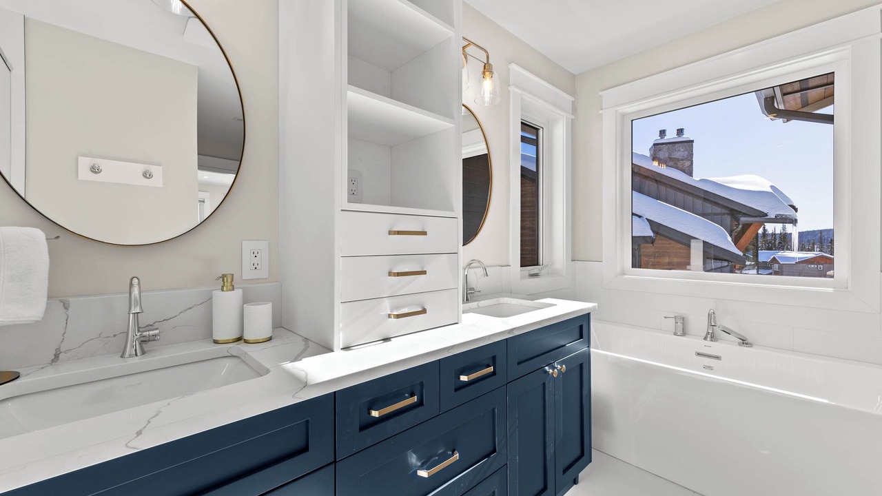 Photo of Bathroom in Sun Peaks