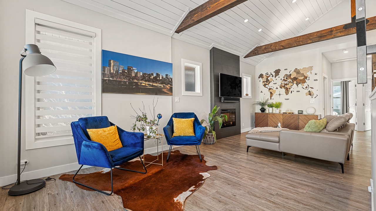 Photo of Livingroom in Crescent Heights