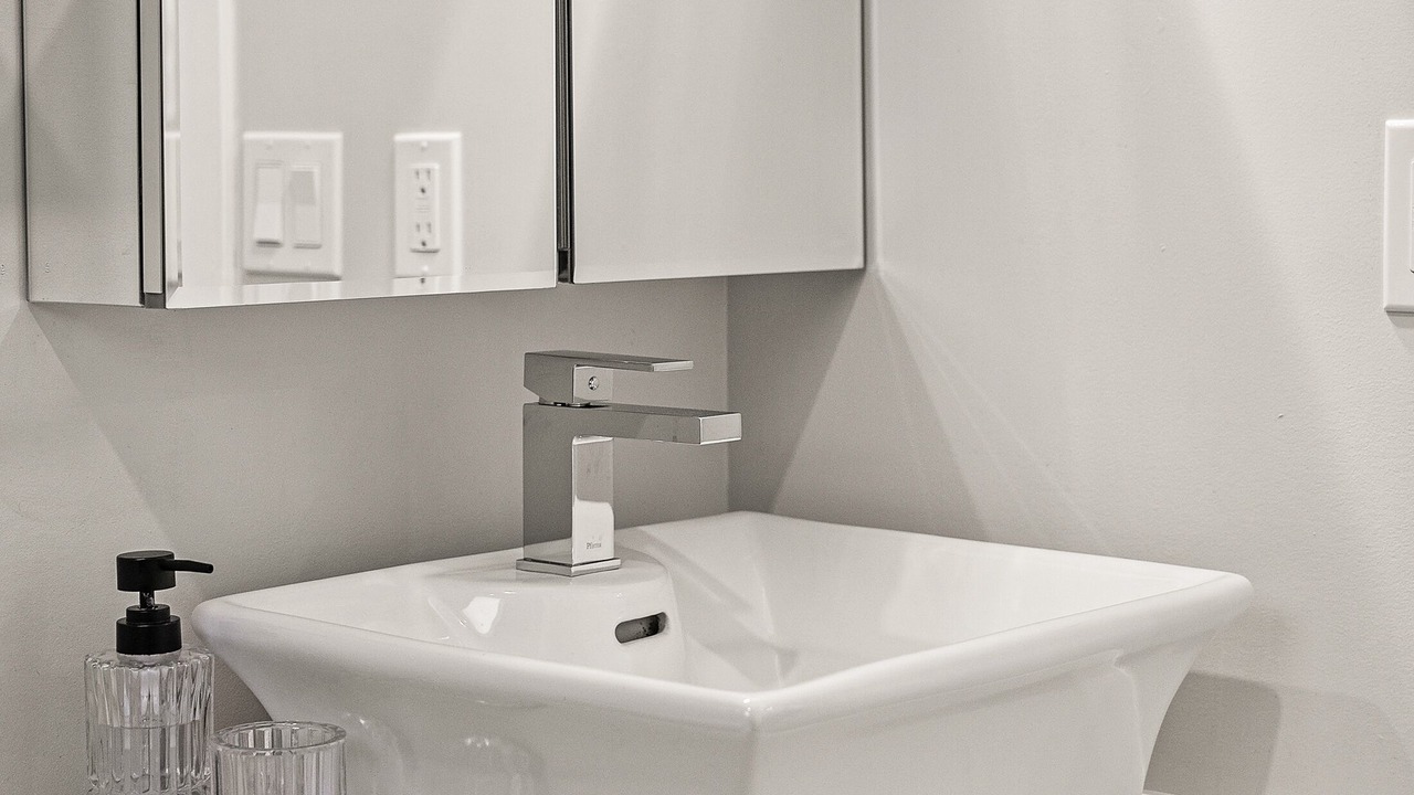 Photo of Bathroom in Crescent Heights