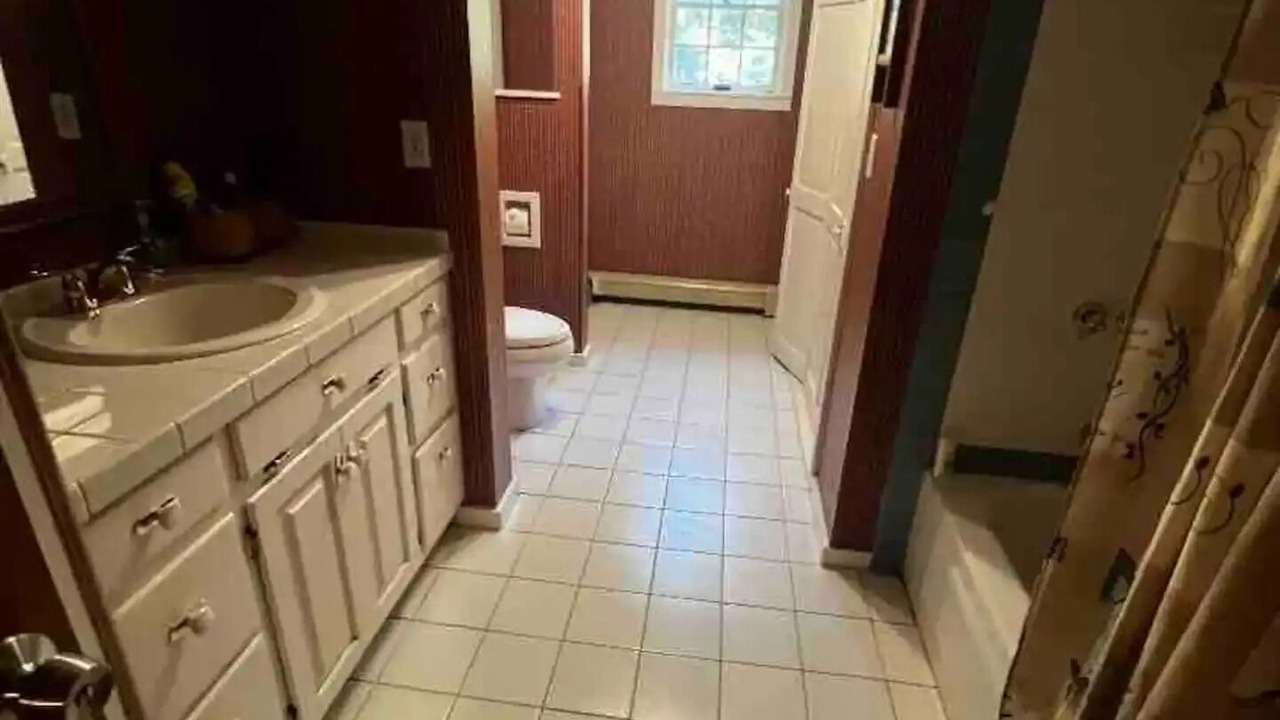 Photo of Bathroom in Raymond