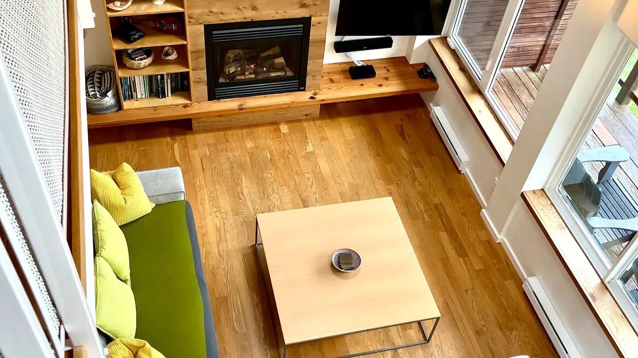 Photo of Livingroom in Ucluelet