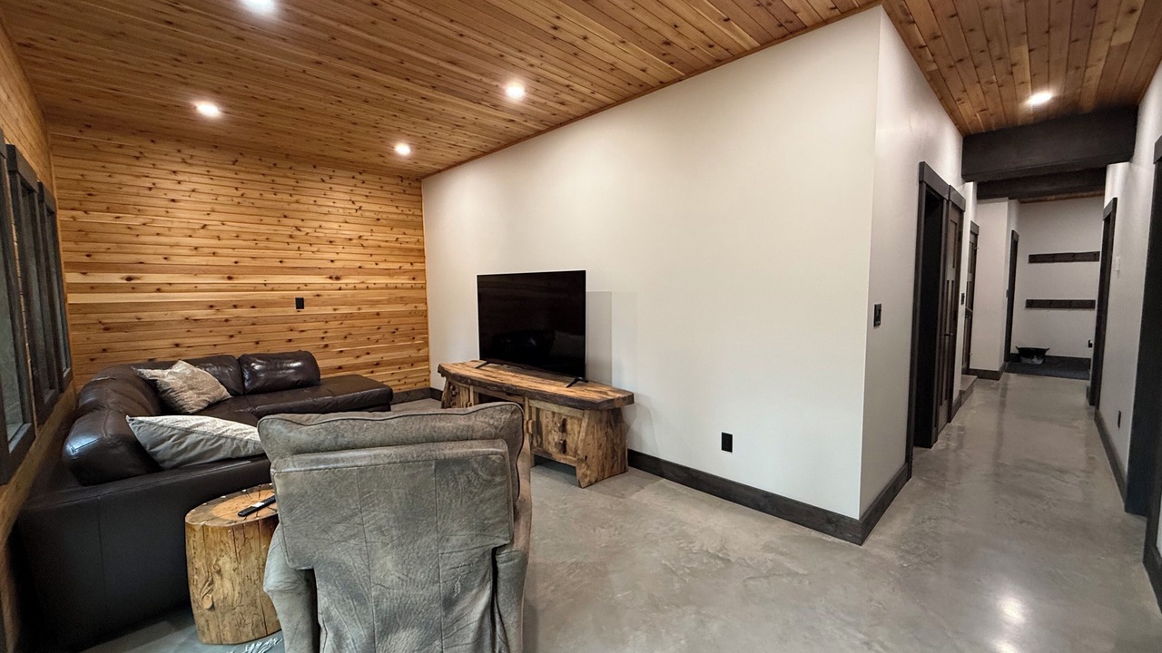 Photo of Livingroom in Rossland