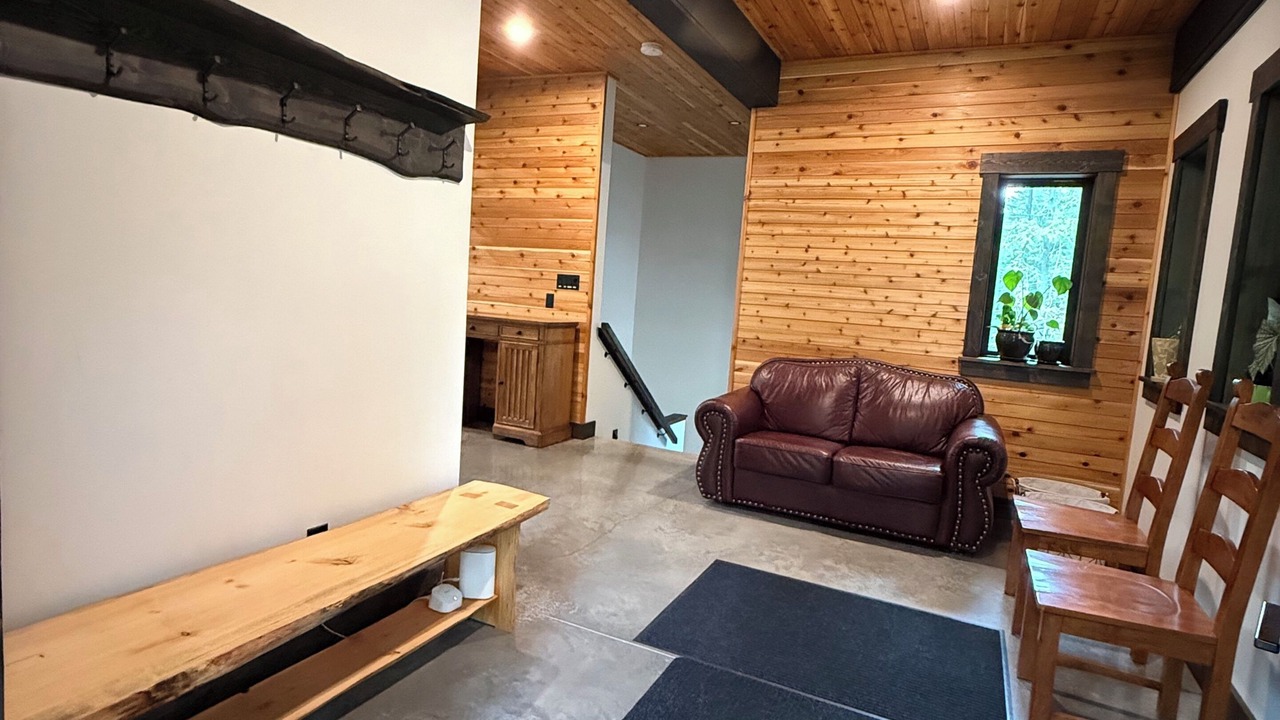Photo of Others in Rossland