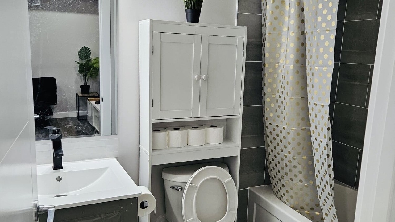 Photo of Bathroom in Evanston