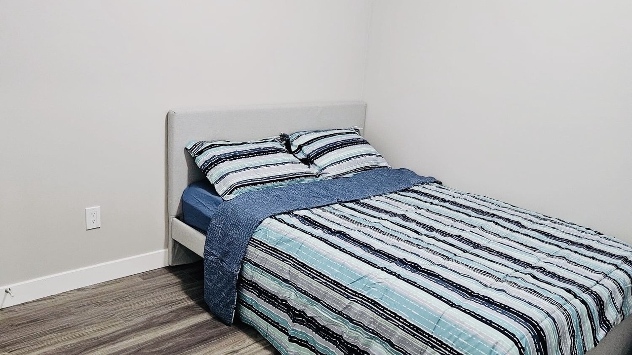 Photo of Bedroom in Evanston