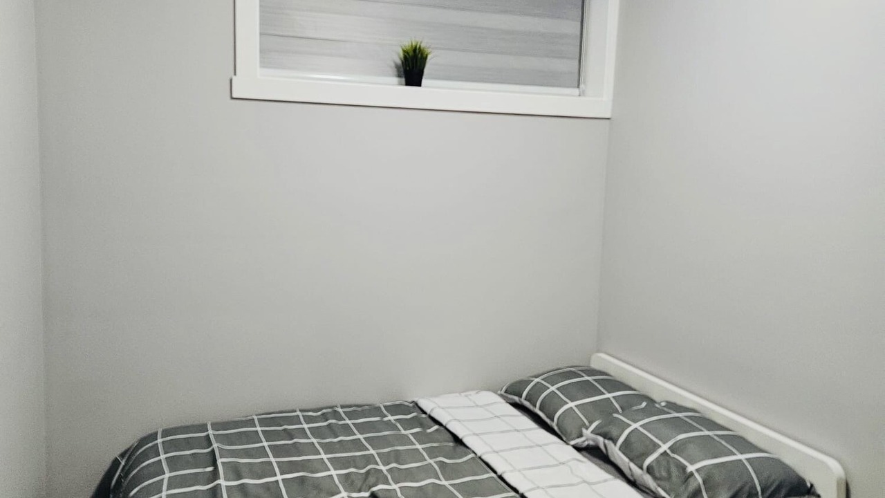 Photo of Bedroom in Evanston