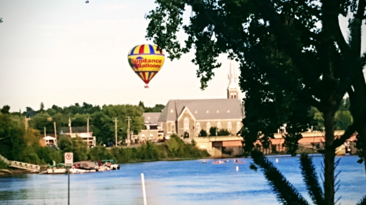 Photo of Others in Downtown Gatineau