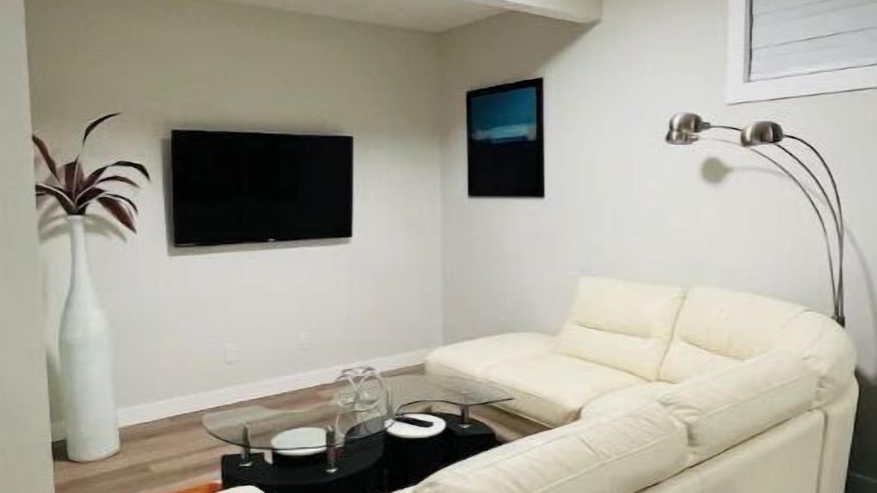 Photo of Livingroom in Evanston