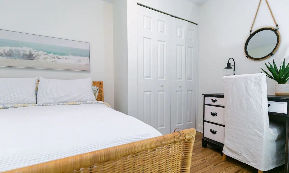 Photo of Bedroom in Saanich East