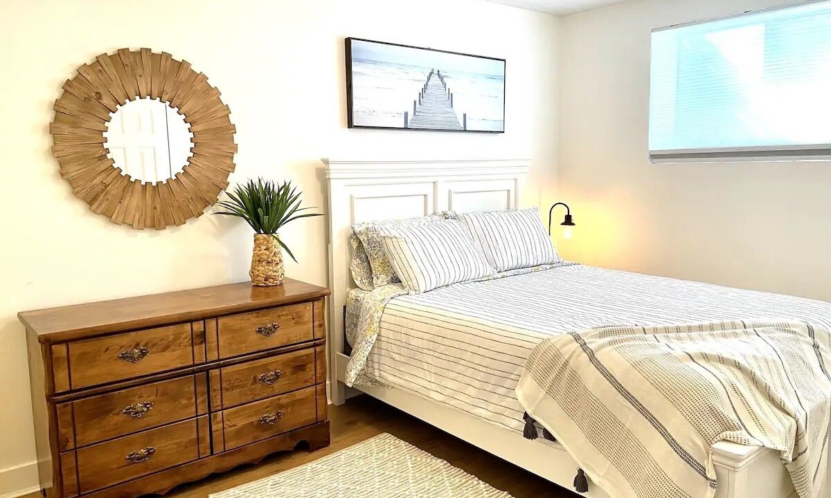 Photo of Bedroom in Saanich East