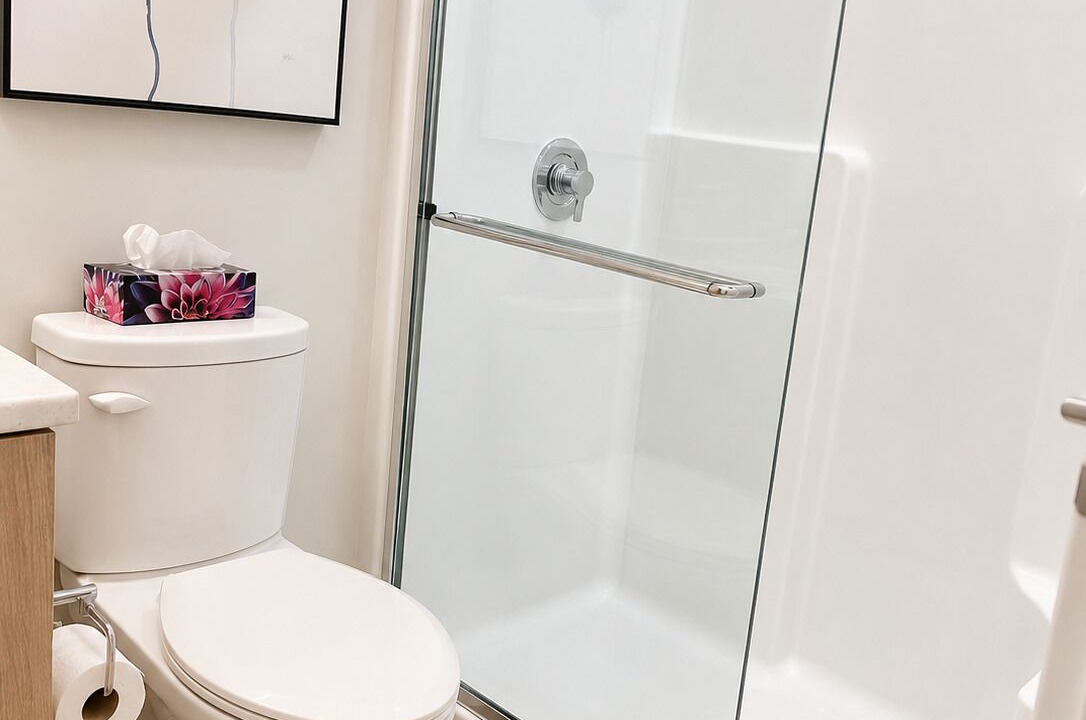 Photo of Bathroom in Booktown