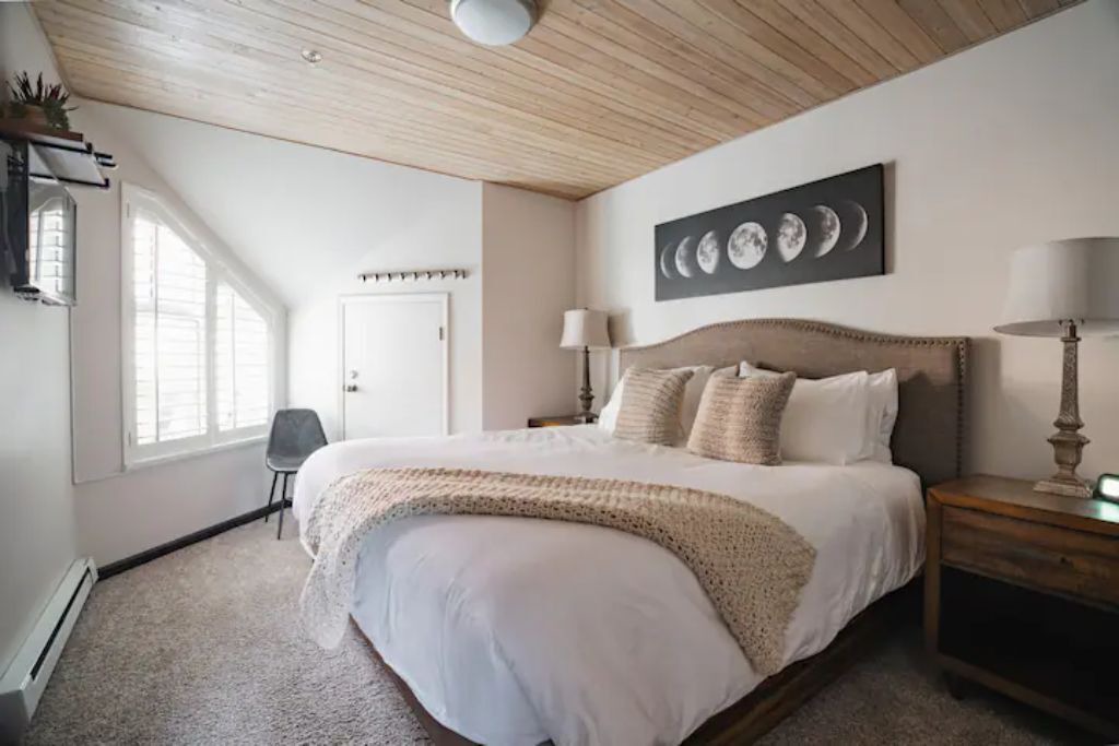 Photo of Bedroom in Whistler Village