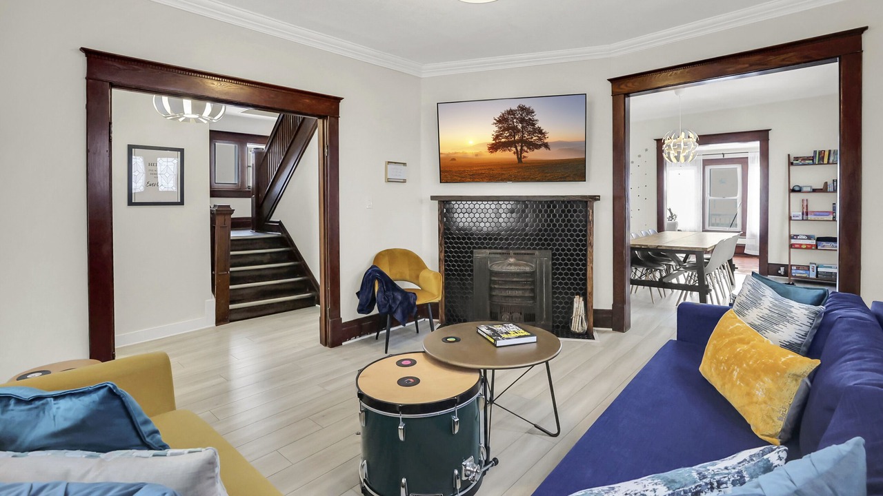 Photo of Livingroom in Niagara Falls