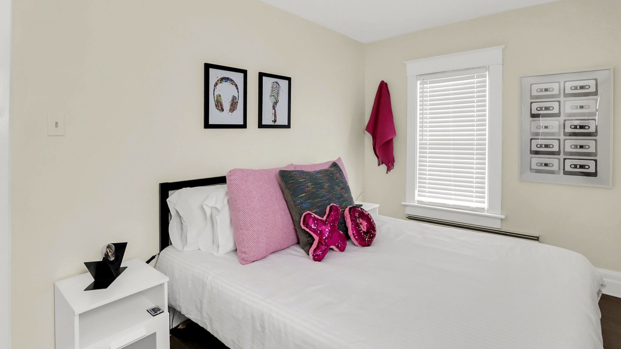 Photo of Bedroom in Niagara Falls