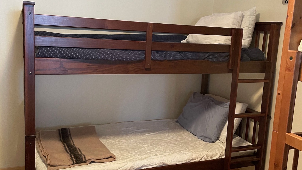 Photo of Bedroom in Apex Mountain