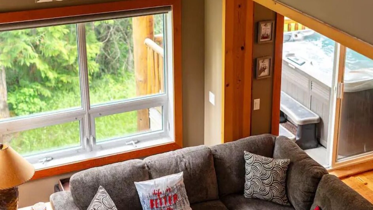 Photo of Livingroom in Fernie