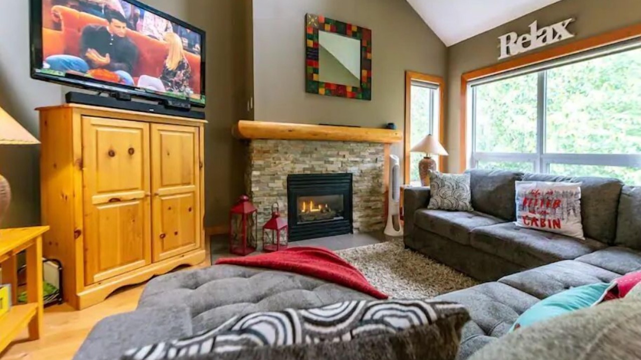 Photo of Livingroom in Fernie