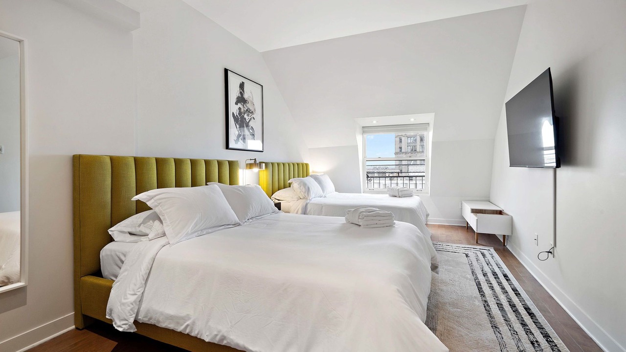 Photo of Bedroom in Old Montreal