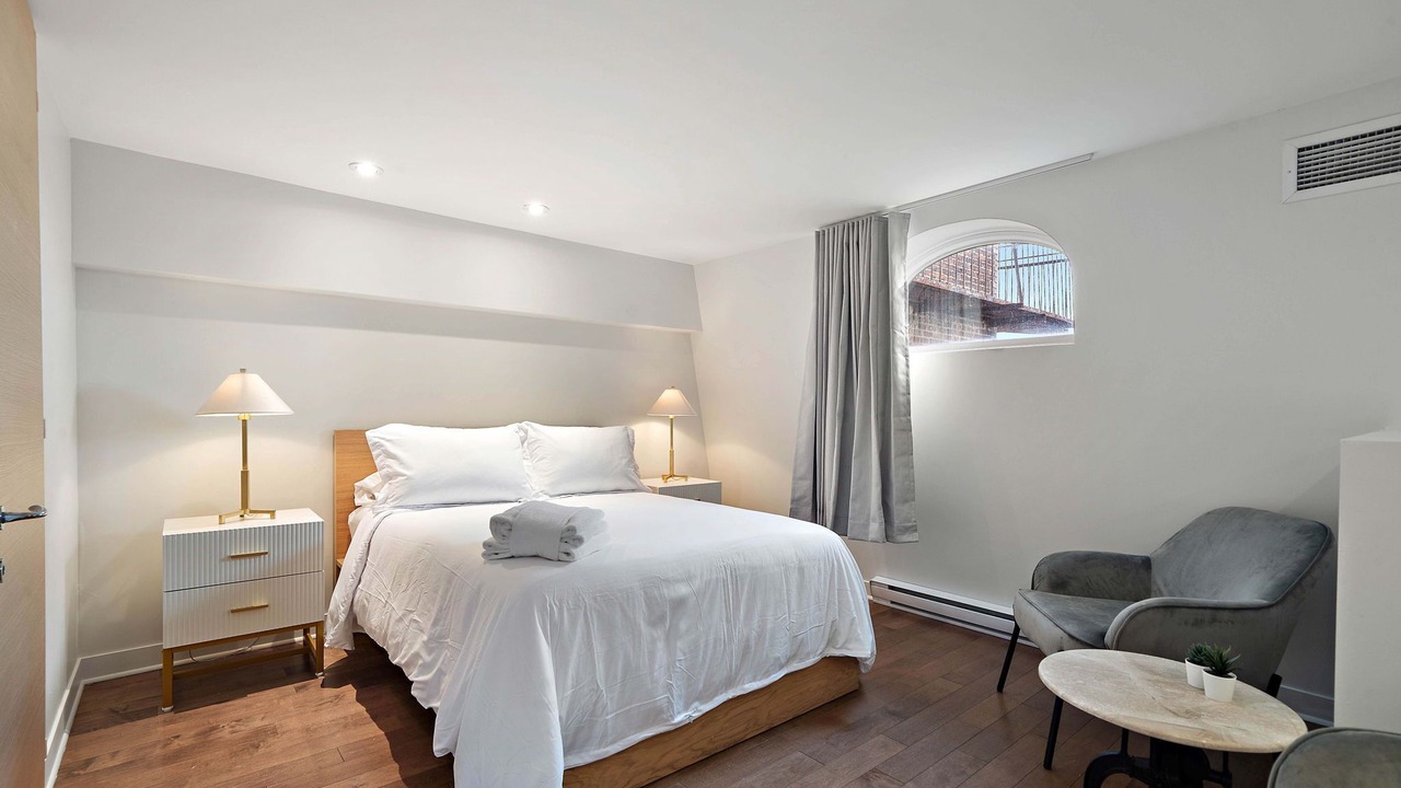 Photo of Bedroom in Old Montreal