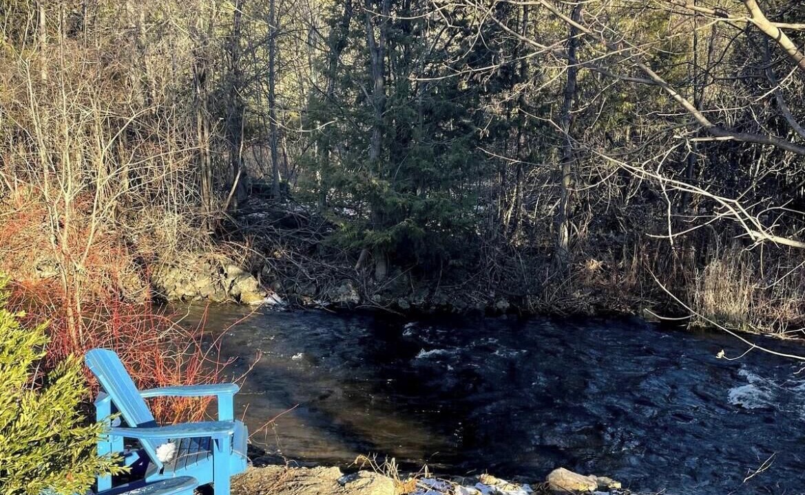 Photo of Outdoor in Alton