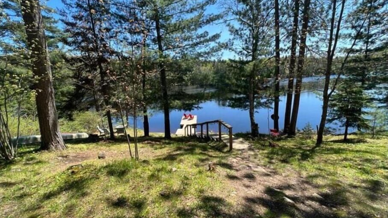 Photo of Outdoor in Joly