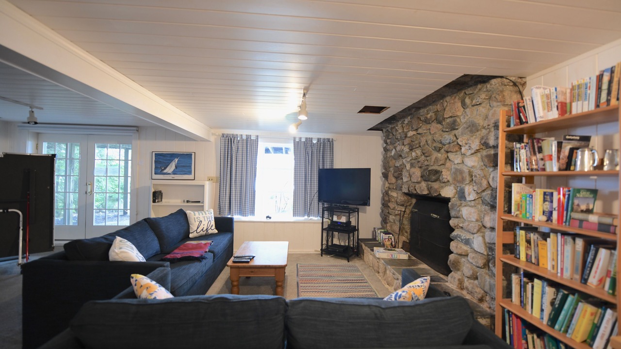 Photo of Livingroom in Bridgton