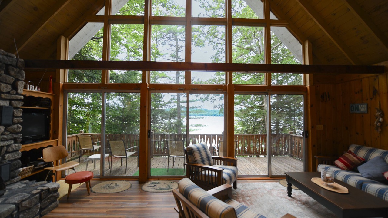 Photo of Livingroom in Harrison
