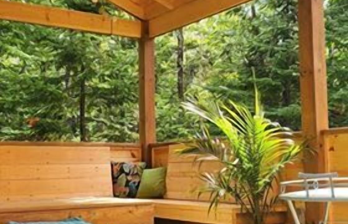 Photo of Patio Balcony in Petite-Riviere-Saint-Francois