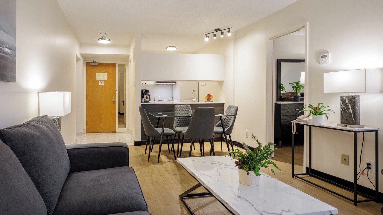 Photo of Livingroom in Golden Triangle