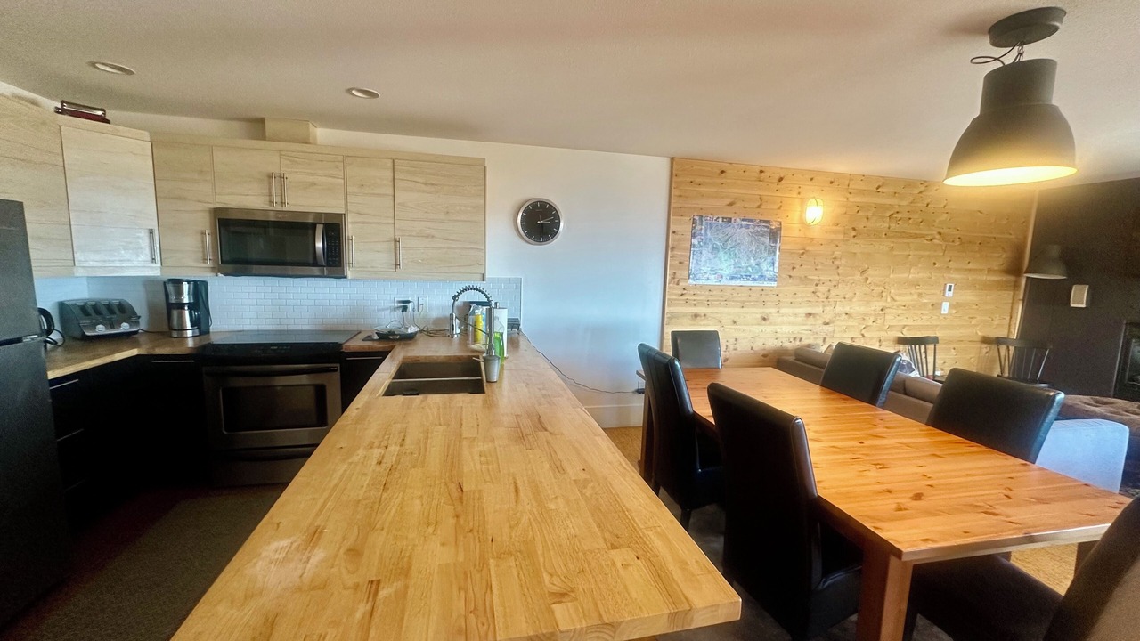 Photo of Kitchen in Big White Ski Resort