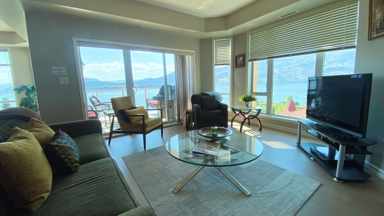 Photo of Livingroom in Kelowna Central Business District