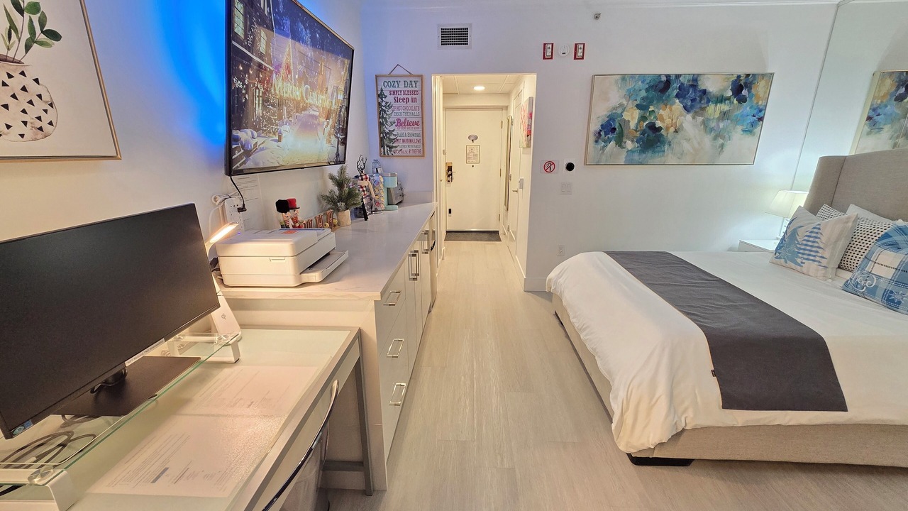 Photo of Bedroom in Central