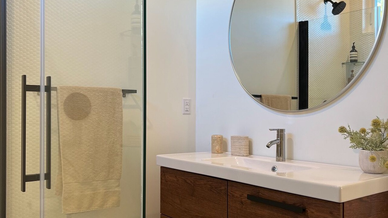Photo of Bathroom in South Pandosy