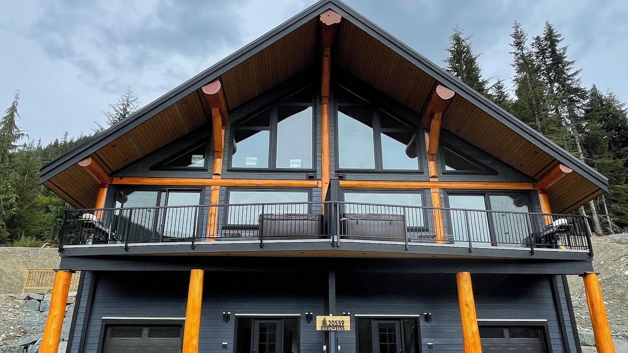 Photo of Outdoor in Hemlock Valley
