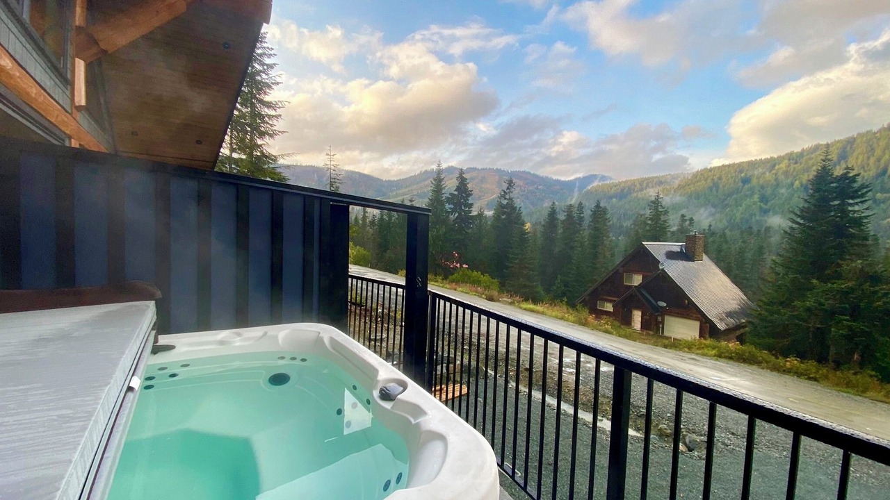 Photo of Outdoor in Hemlock Valley
