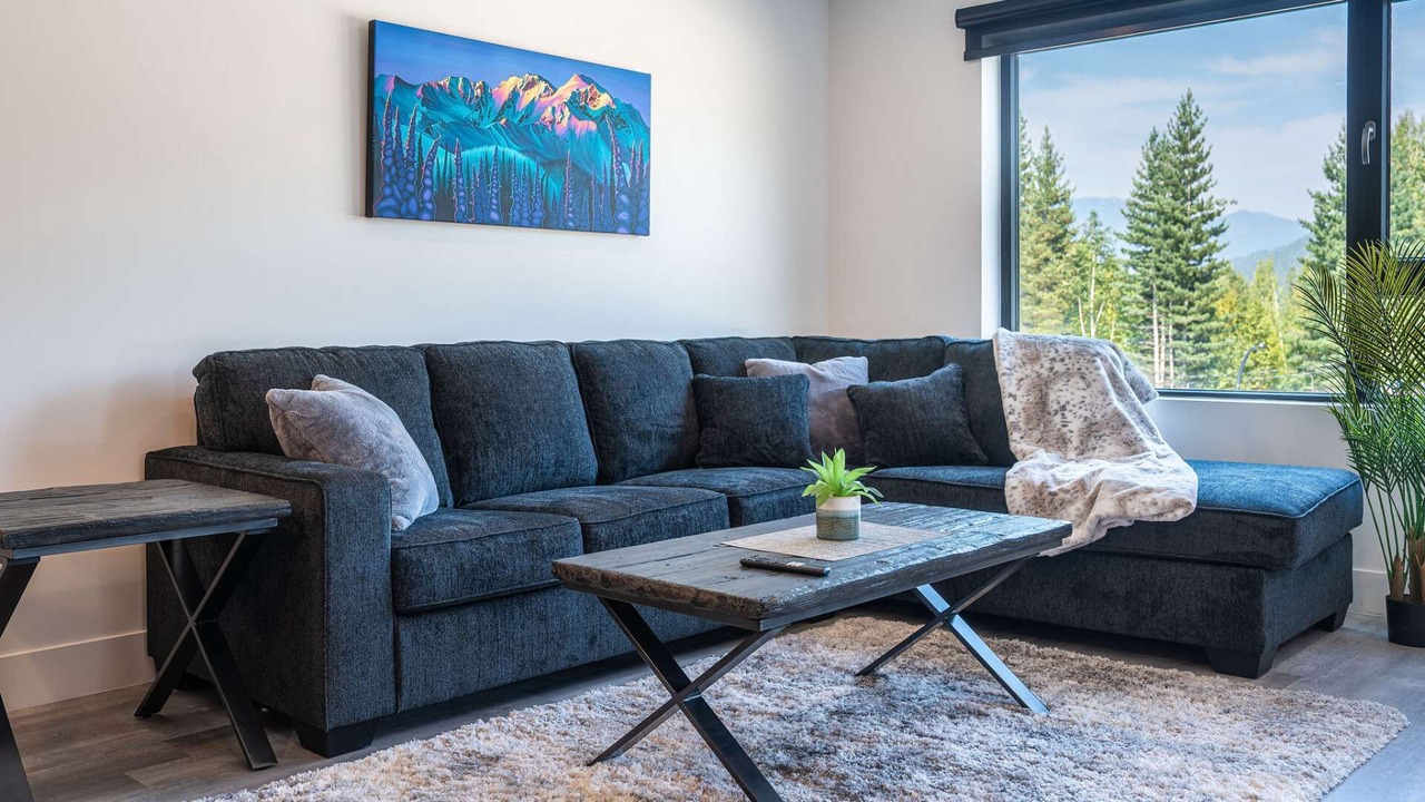 Photo of Livingroom in Revelstoke