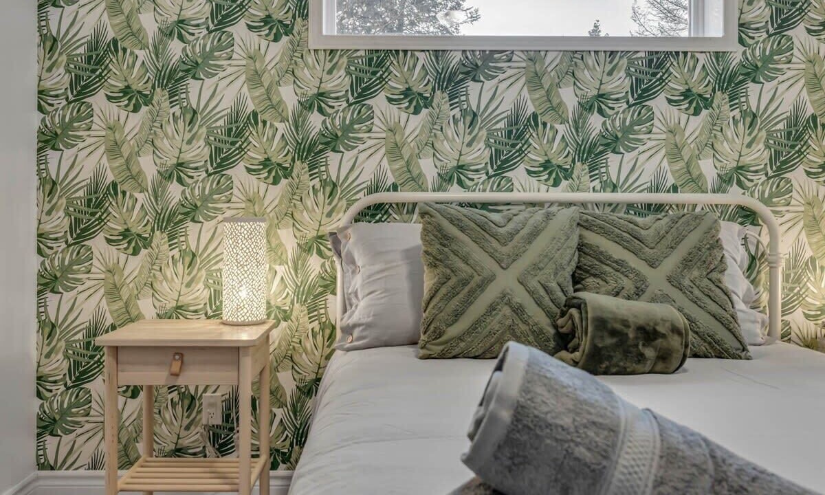 Photo of Bedroom in Stoneham