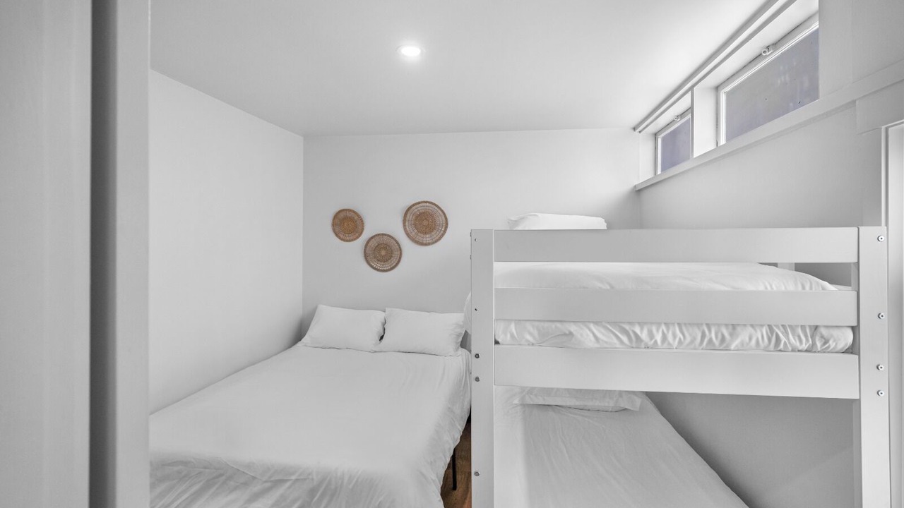 Photo of Bedroom in Lake Cowichan