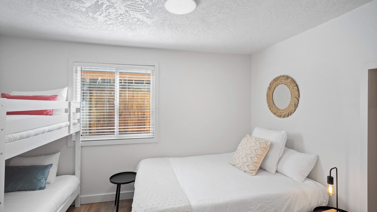 Photo of Bedroom in Lake Cowichan